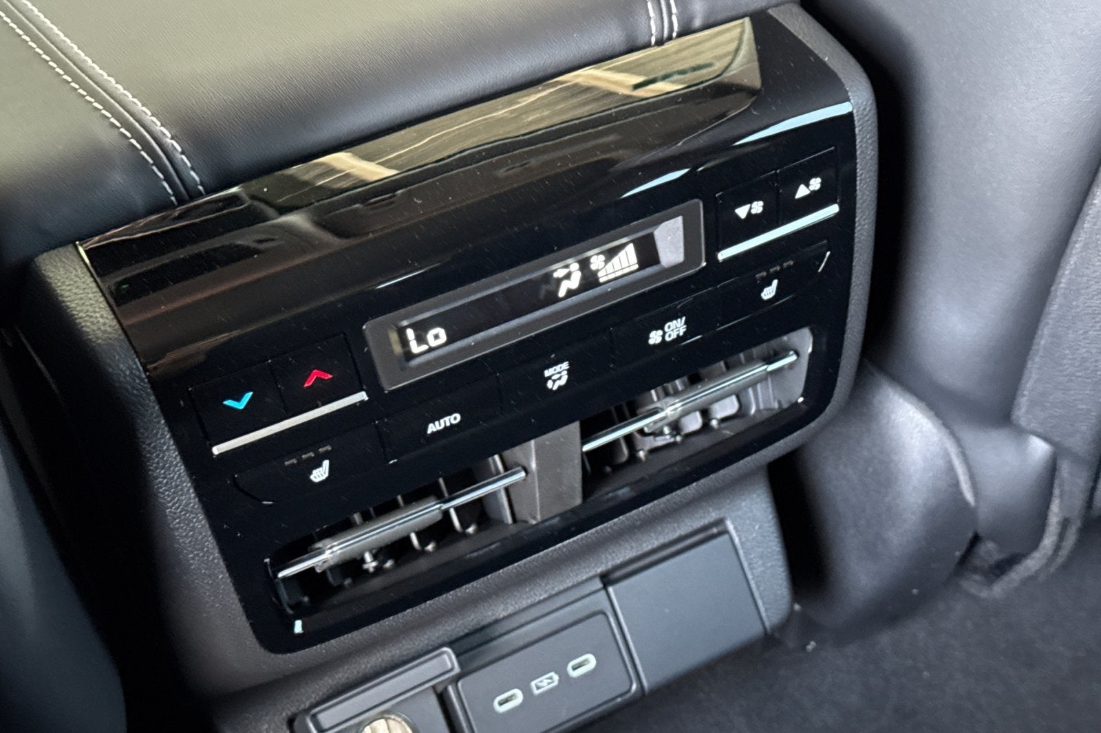 2026 Acura MDX SH-AWD ADVANCE