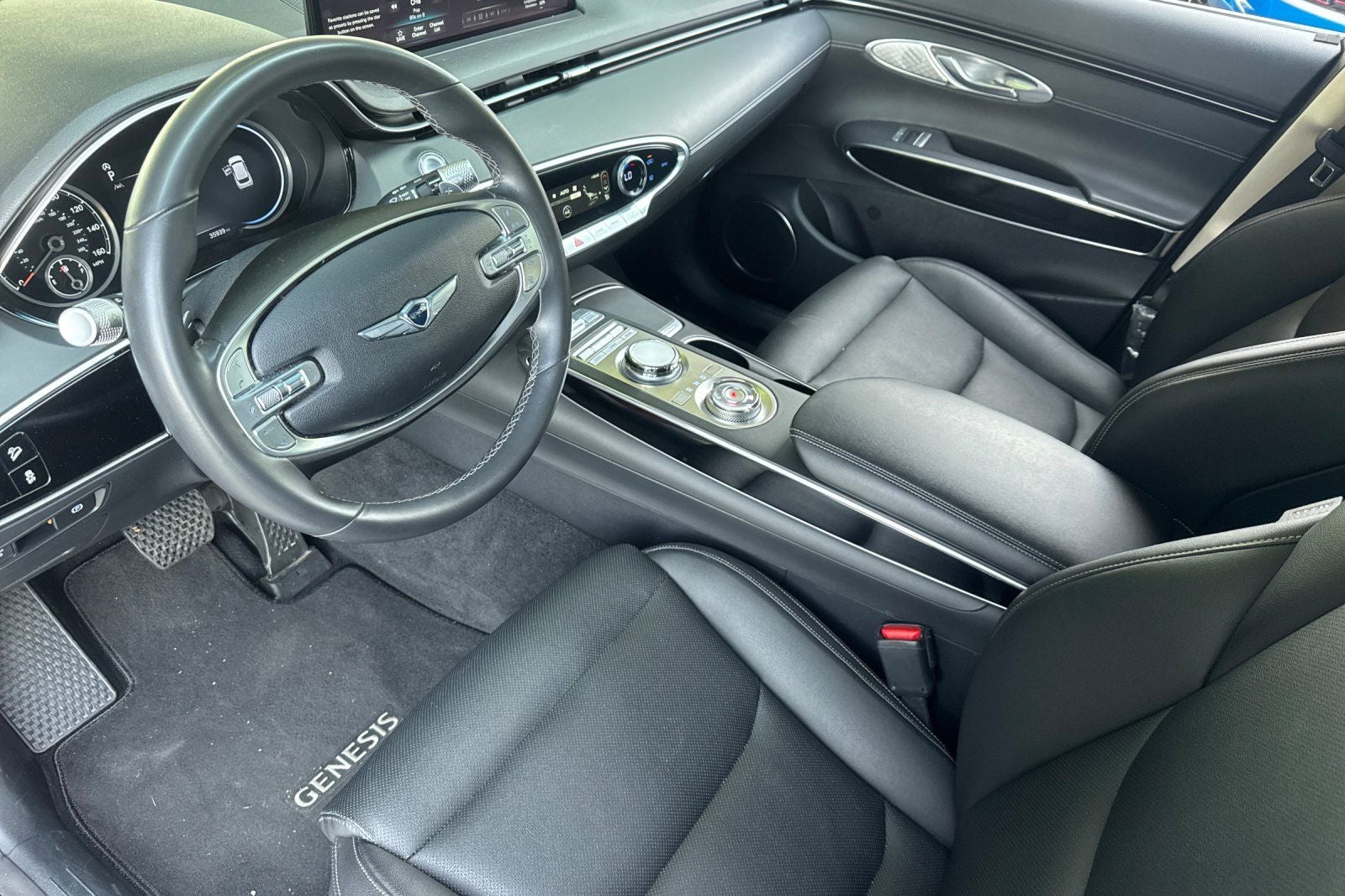 2025 Genesis GV70 2.5T 2.5T AWD