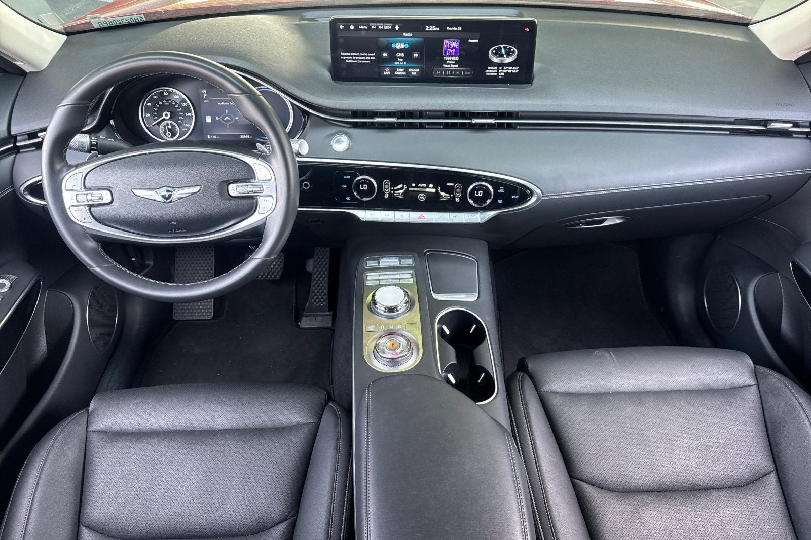 2025 Genesis GV70 2.5T 2.5T AWD