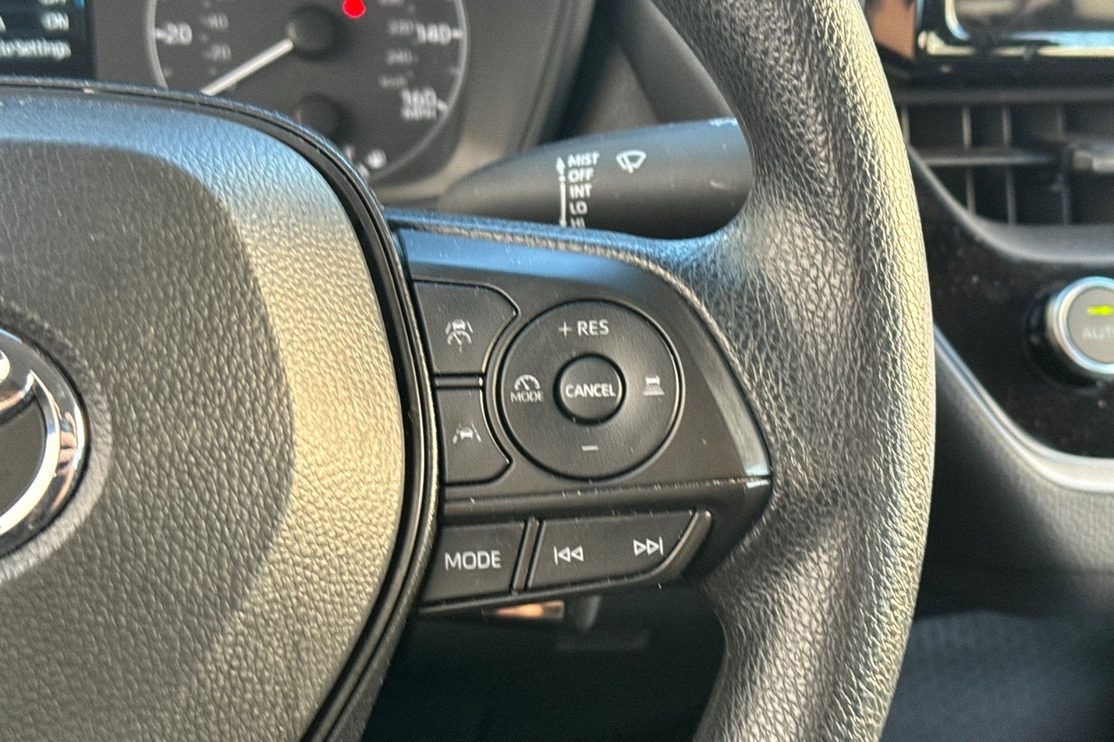 2024 Toyota Corolla LE LE