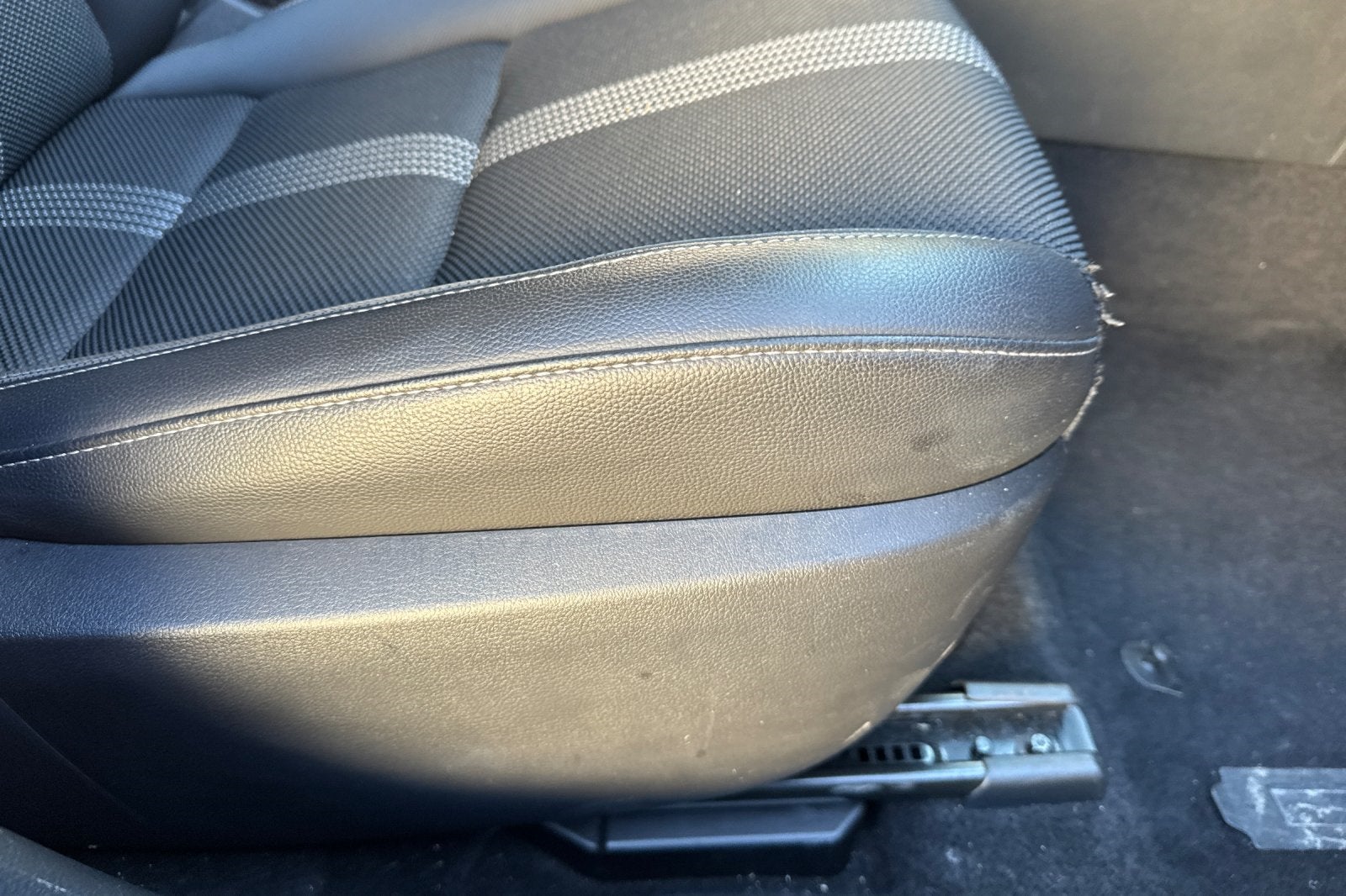 2024 Mazda Mazda CX-50 2.5 S Preferred Package PREFERRED AWD