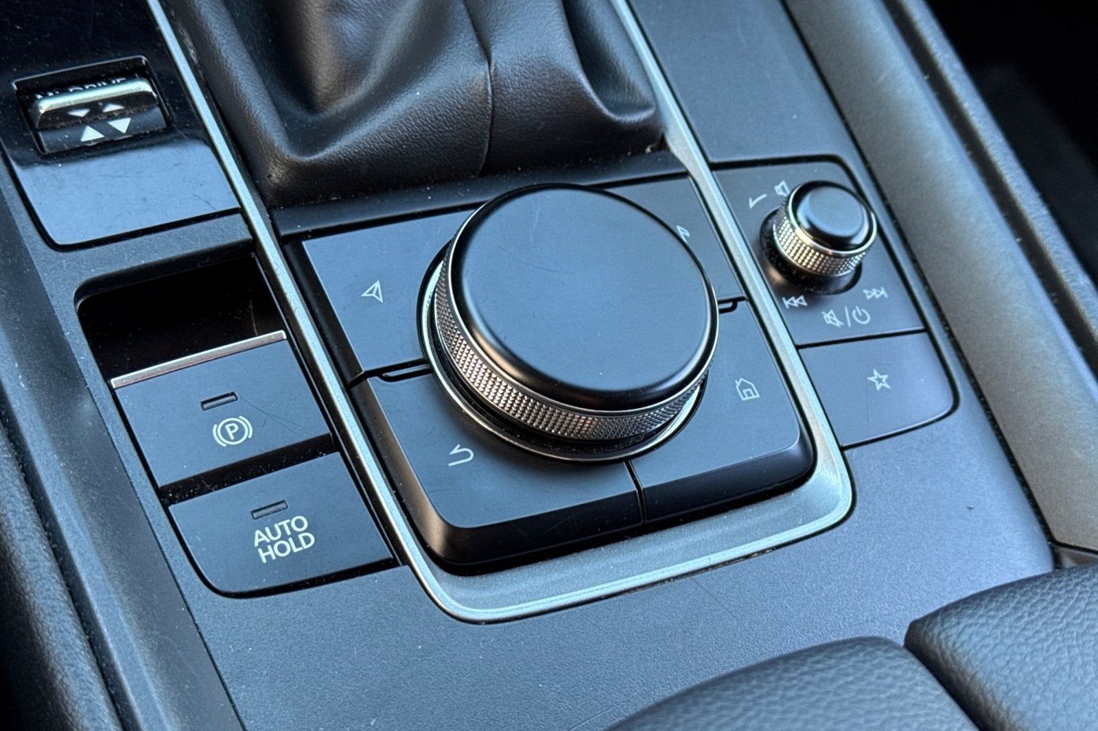 2024 Mazda Mazda CX-50 2.5 S Preferred Package PREFERRED AWD