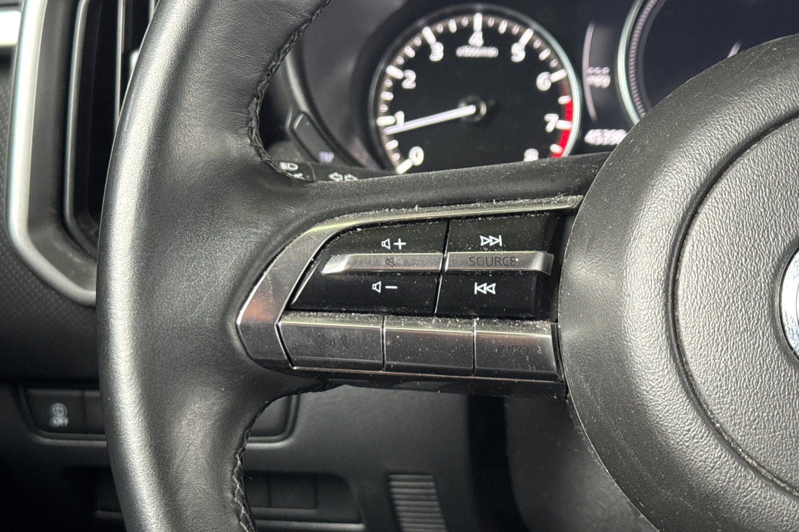 2025 Mazda Mazda CX-50 2.5 S Preferred Package