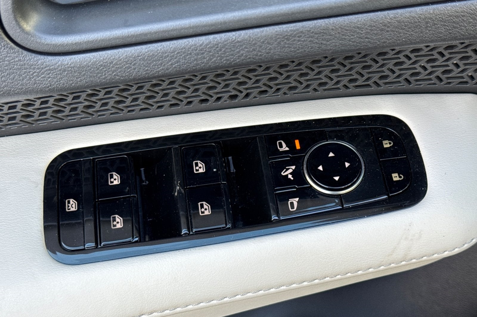 2024 Nissan Ariya EVOLVE+ e-4ORCE EVOLVE+E FORCE