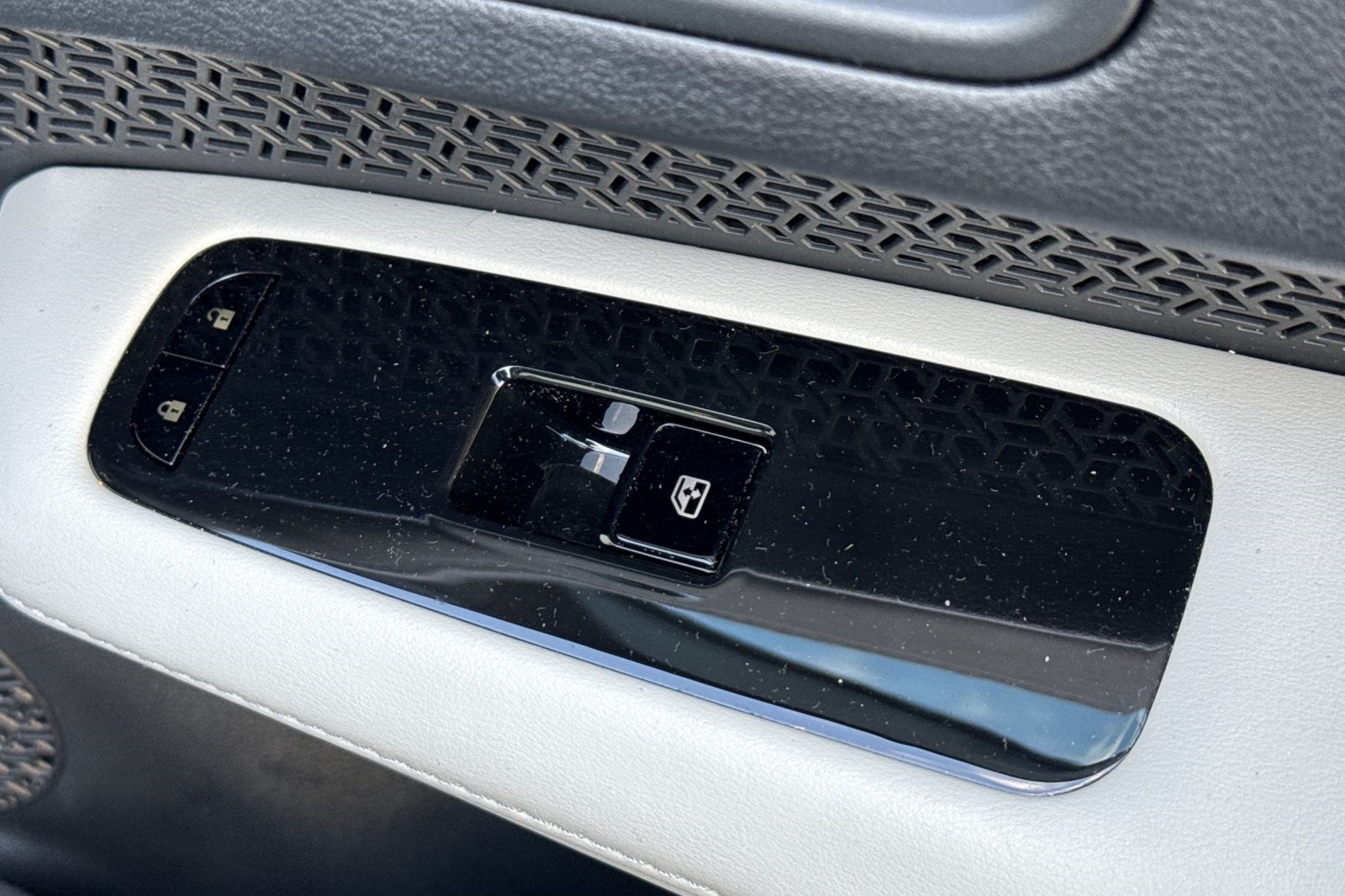 2024 Nissan Ariya EVOLVE+ e-4ORCE EVOLVE+E FORCE