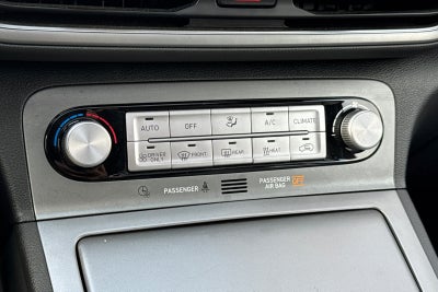 2023 Hyundai Kona Electric SEL