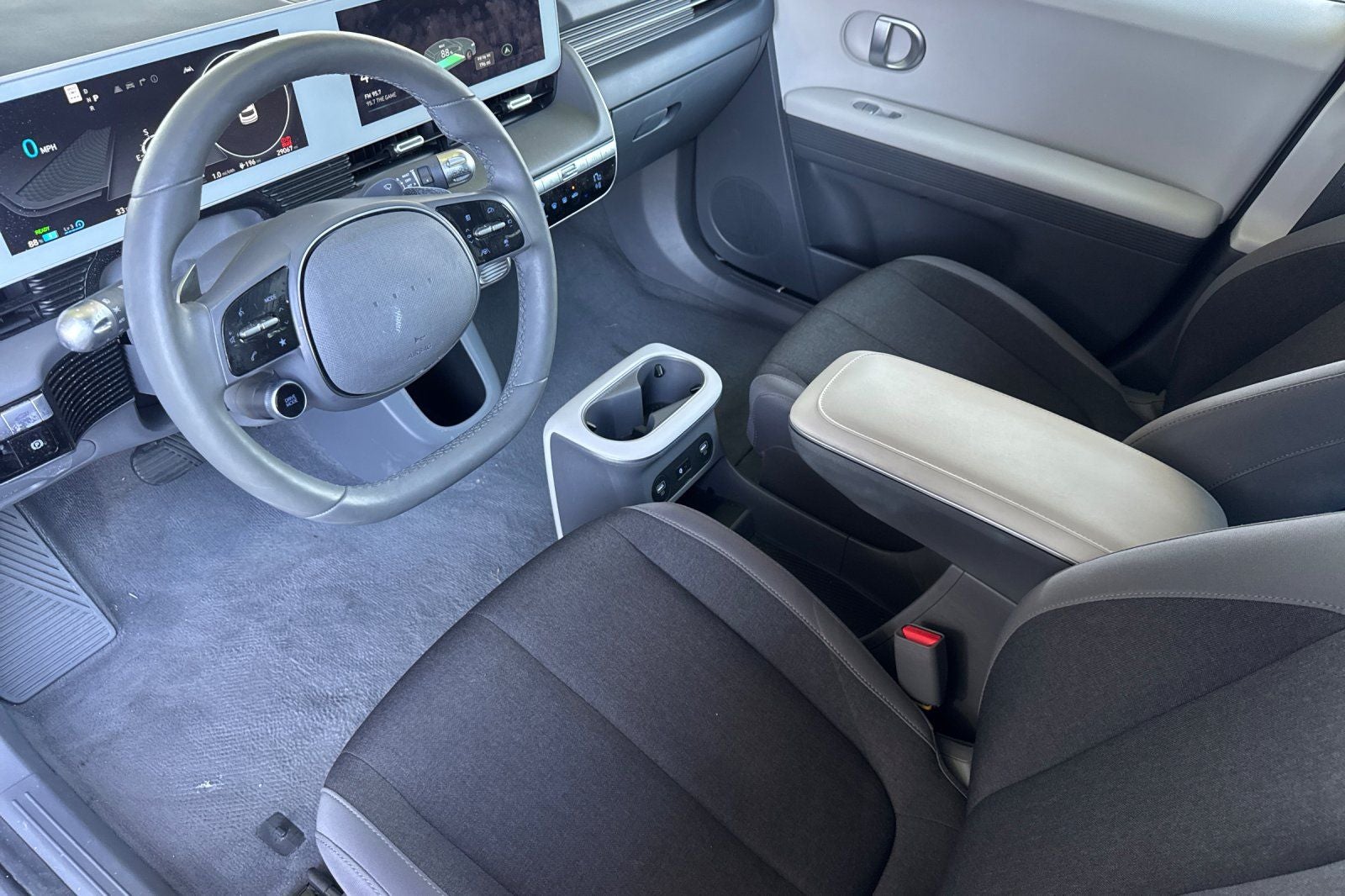 2024 Hyundai IONIQ 5 SEL