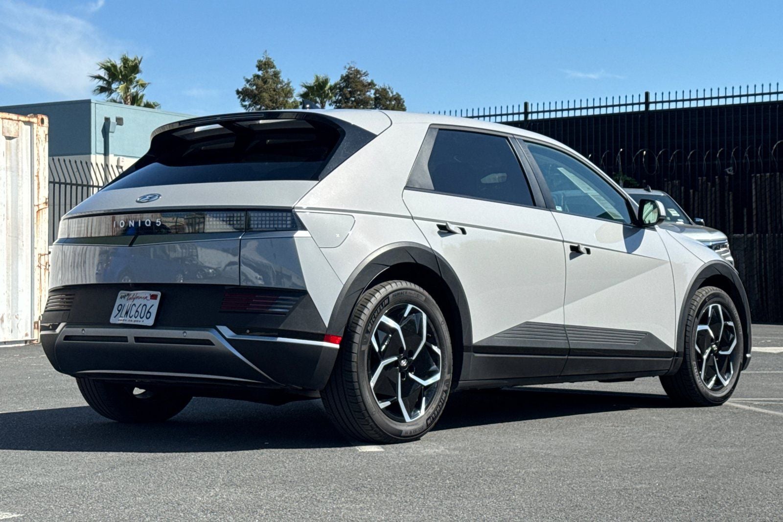 2024 Hyundai IONIQ 5 SEL