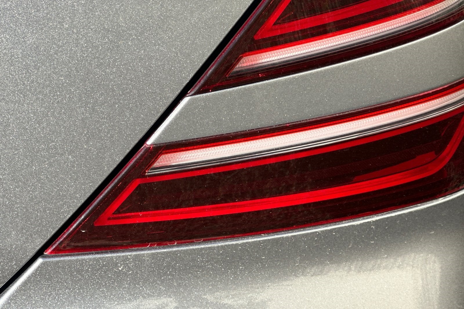 2024 Genesis G70 2.5T