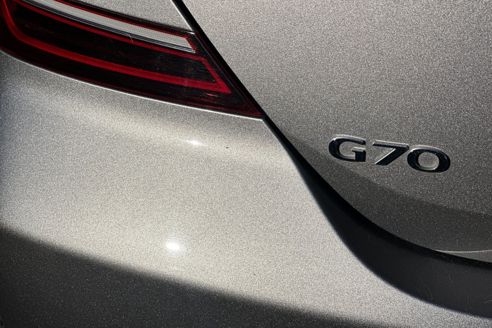 2024 Genesis G70 2.5T