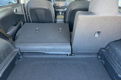 2025 Kia Soul LX TECHNOLOGY