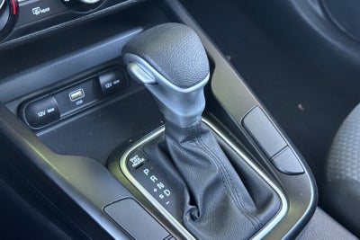 2025 Kia Soul LX TECHNOLOGY