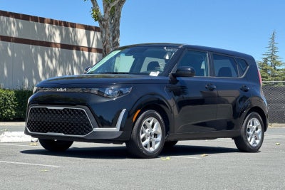 2025 Kia Soul LX TECHNOLOGY
